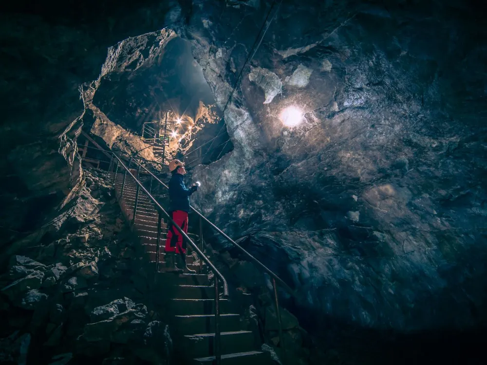 Experience The Mine